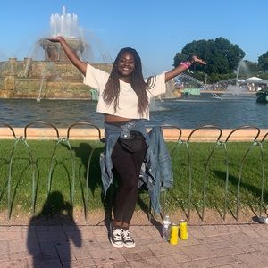 Meet your Posher, Chasitie